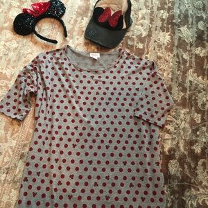 Lularoe Irma Disney Minnie top!